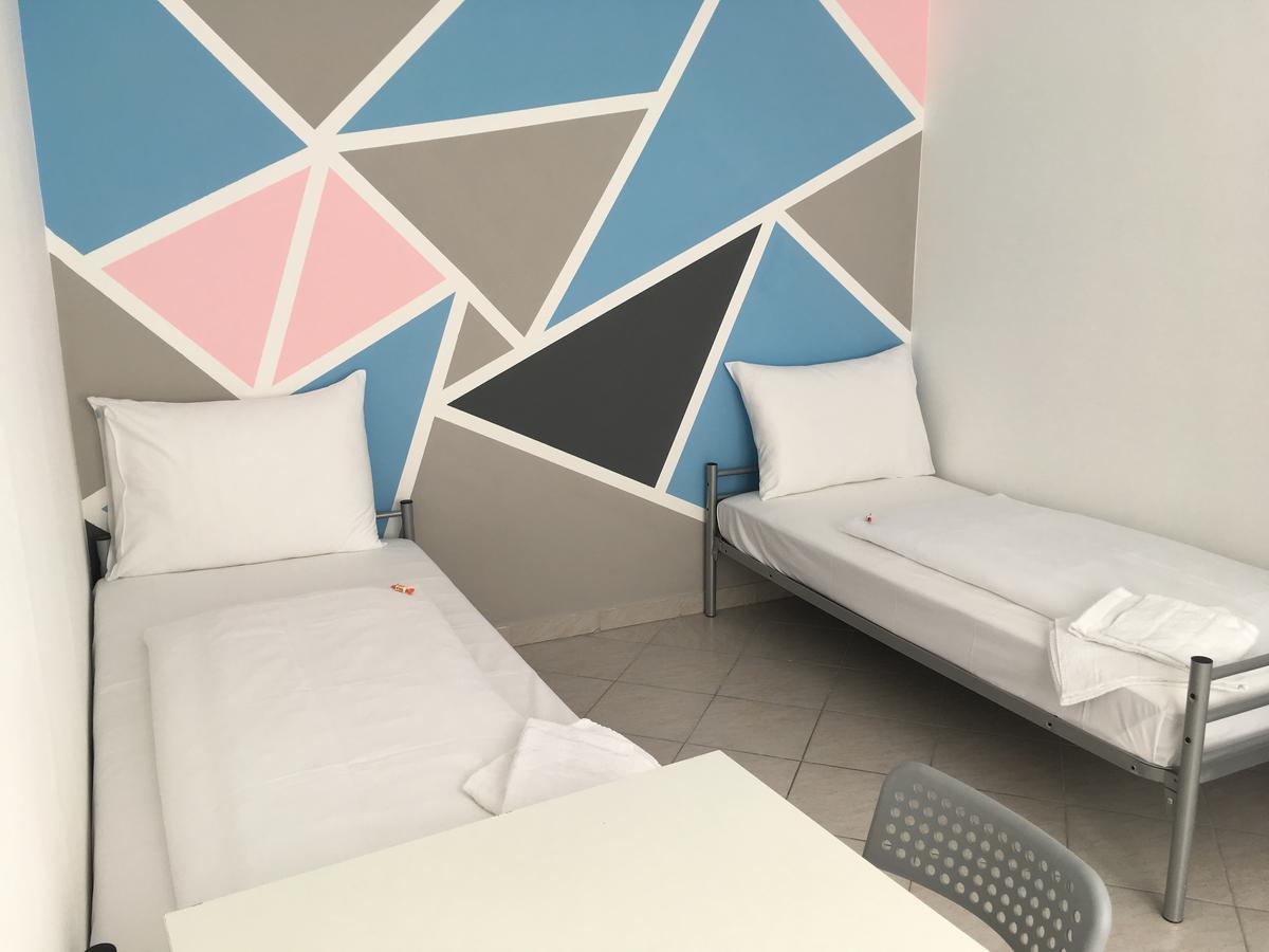 Boutique Hostel Zum Goldenen Kegel Wien Ngoại thất bức ảnh
