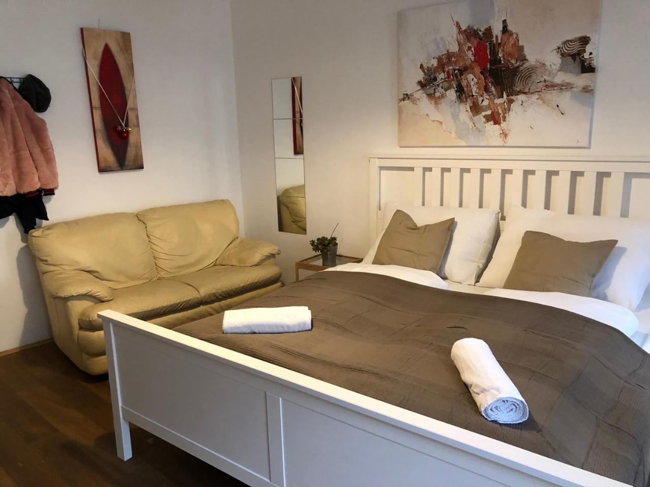 Boutique Hostel Zum Goldenen Kegel Wien Ngoại thất bức ảnh